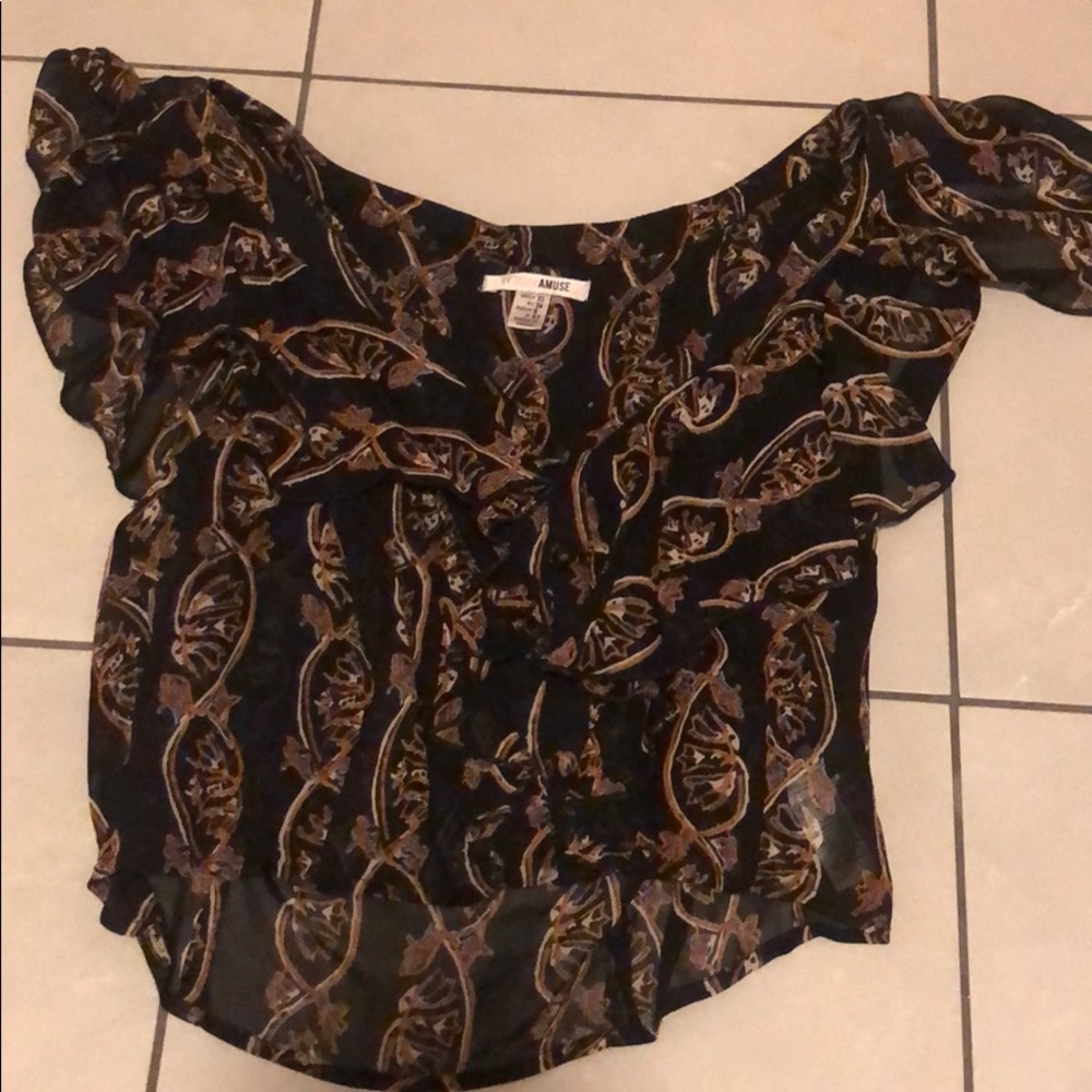 Amuse society crop top